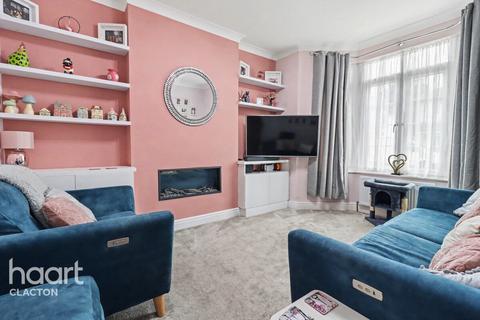 3 bedroom semi-detached house for sale, Walton Road, Clacton-On-Sea