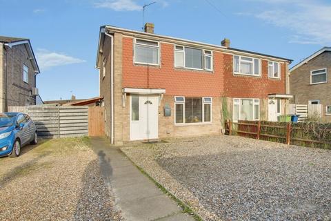2 bedroom semi-detached house for sale, Morton Avenue, March PE15