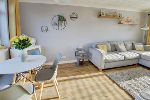 2 bedroom semi-detached house for sale, Morton Avenue, March PE15