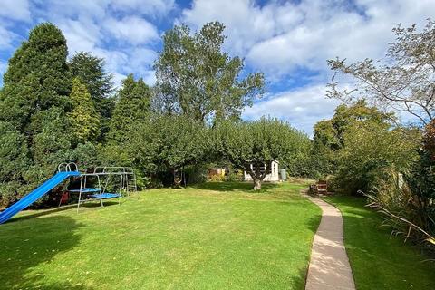 4 bedroom detached house for sale, Amherst Road, Kenilworth