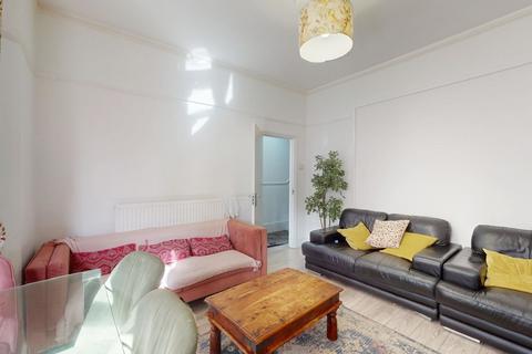 undefined, Selkirk Road, London SW17
