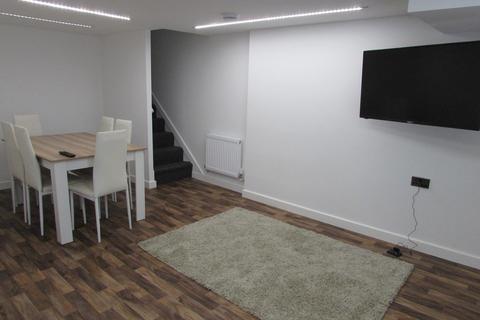6 bedroom terraced house for sale, Adelaide Road, Kensington, Liverpool