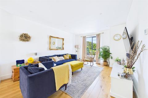 undefined, Small development on the outskirts of Clevedon