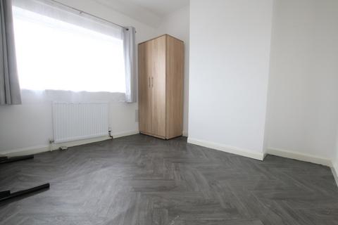 3 bedroom terraced house for sale, Colnbrook