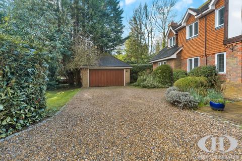 5 bedroom detached house for sale, South Park Drive, Gerrards Cross