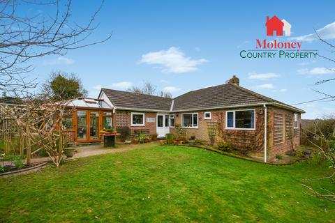 4 bedroom detached bungalow for sale, Northiam, East Sussex TN31