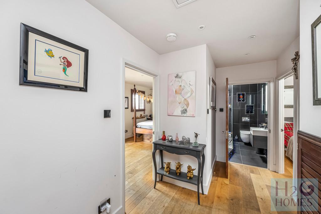 The Strand, Collingwood Court, Flat 35-016
