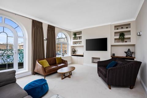 4 bedroom townhouse for sale, Trafalgar Gate, Brighton Marina Village, Brighton