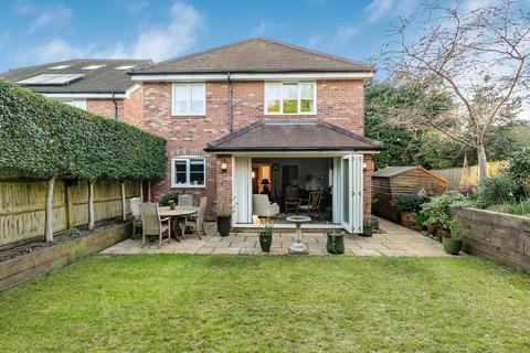 4 bedroom detached house for sale, Mill Road, Liss GU33