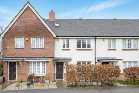 4 bedroom terraced house for sale, Chapel Walk, Coulsdon CR5