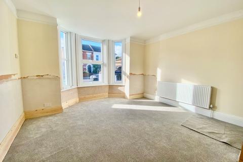 1 bedroom apartment to rent, Hamilton Road, Bournemouth