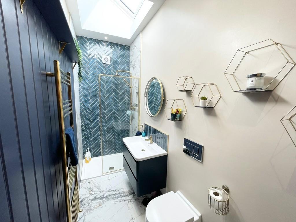 Master Bedroom Ensuite