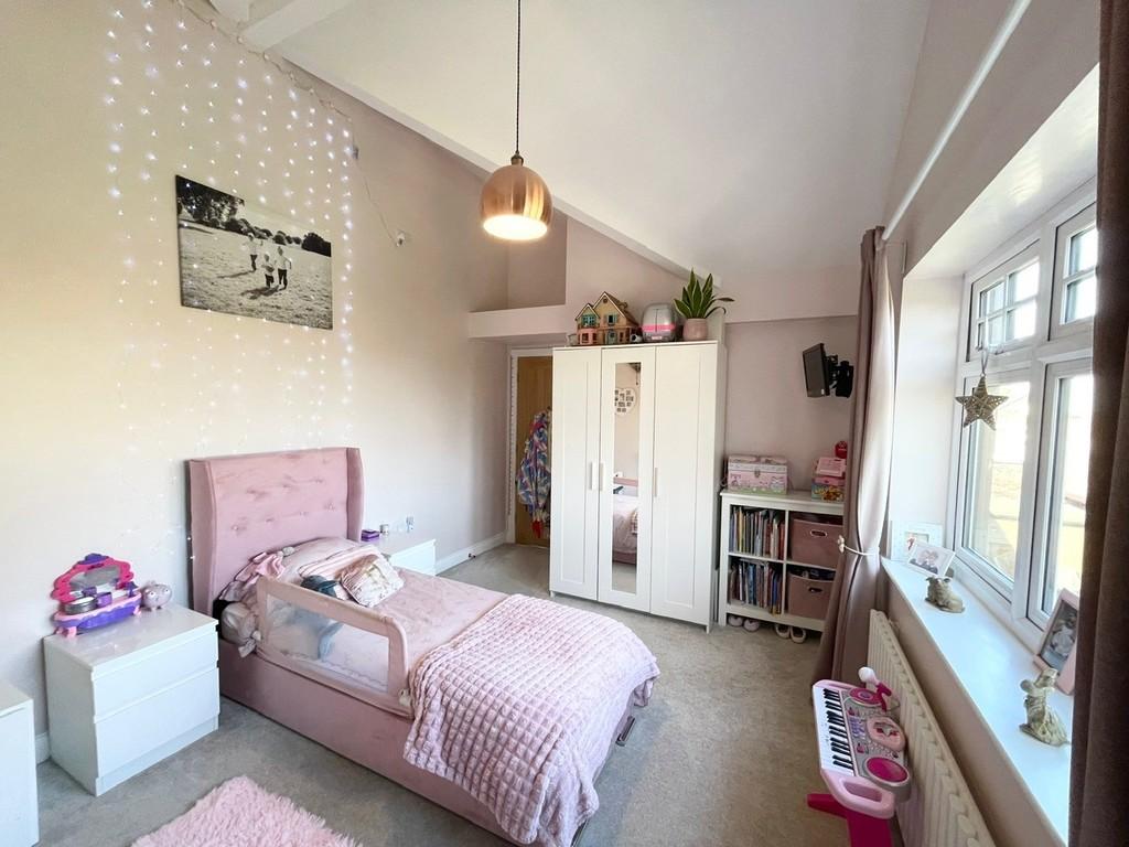 Bedroom2