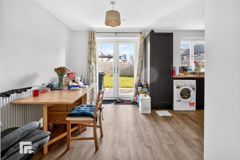 undefined, Rhodfa'r Castell, Rumney, Cardiff