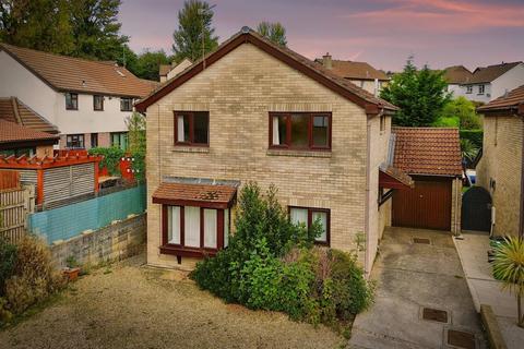 4 bedroom detached house for sale, Herbert March Close, Cardiff CF5