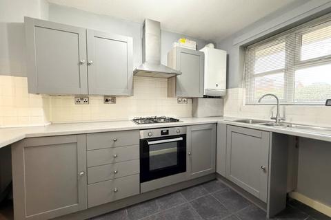 2 bedroom end of terrace house for sale, Chaselands, Burntwood
