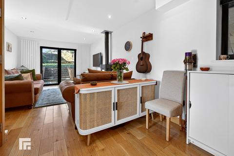 3 bedroom detached house for sale, Mountbatten Close, Roath Park , Cardiff