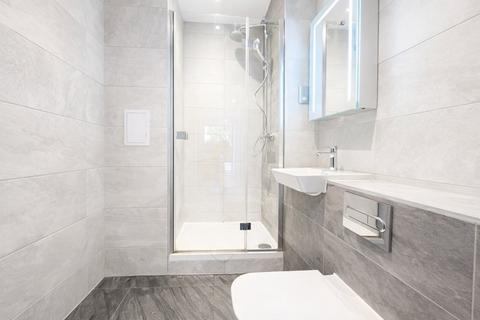 3 bedroom flat to rent, Eastbury Road, Watford