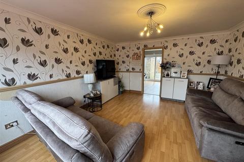 3 bedroom terraced house for sale, Kelsull Croft, Birmingham B37