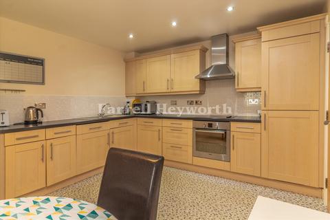 2 bedroom flat for sale, Woodlands View, Lytham St. Annes FY8