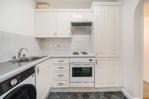 1 bedroom maisonette to rent, Dorset Mews, London N3
