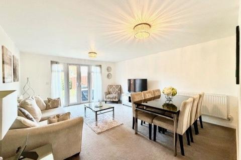 4 bedroom semi-detached house for sale, Hubert Crescent, Bushey WD23