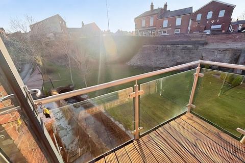 1 bedroom apartment to rent, Stonehouse Green, Cheshire CW12