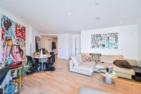 1 bedroom flat to rent, Churchyard Row, Elephant and Castle, London, SE11