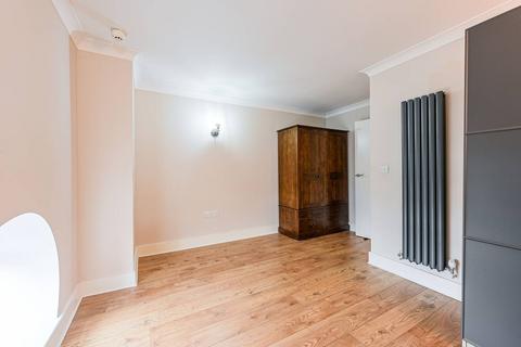 2 bedroom flat to rent, BUILDING 22, Woolwich Riverside, London, SE18