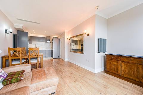 2 bedroom flat to rent, BUILDING 22, Woolwich Riverside, London, SE18