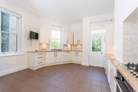 3 bedroom flat to rent, Elgin Avenue, Maida Vale, London, W9