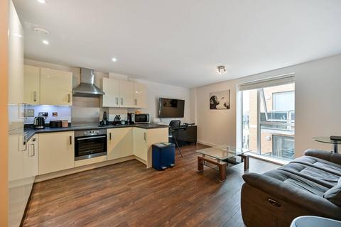 2 bedroom flat for sale, Victoria Road, Surbiton, KT6
