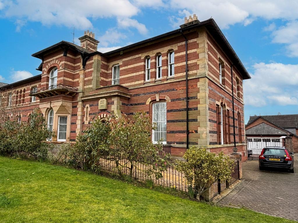 Holly House