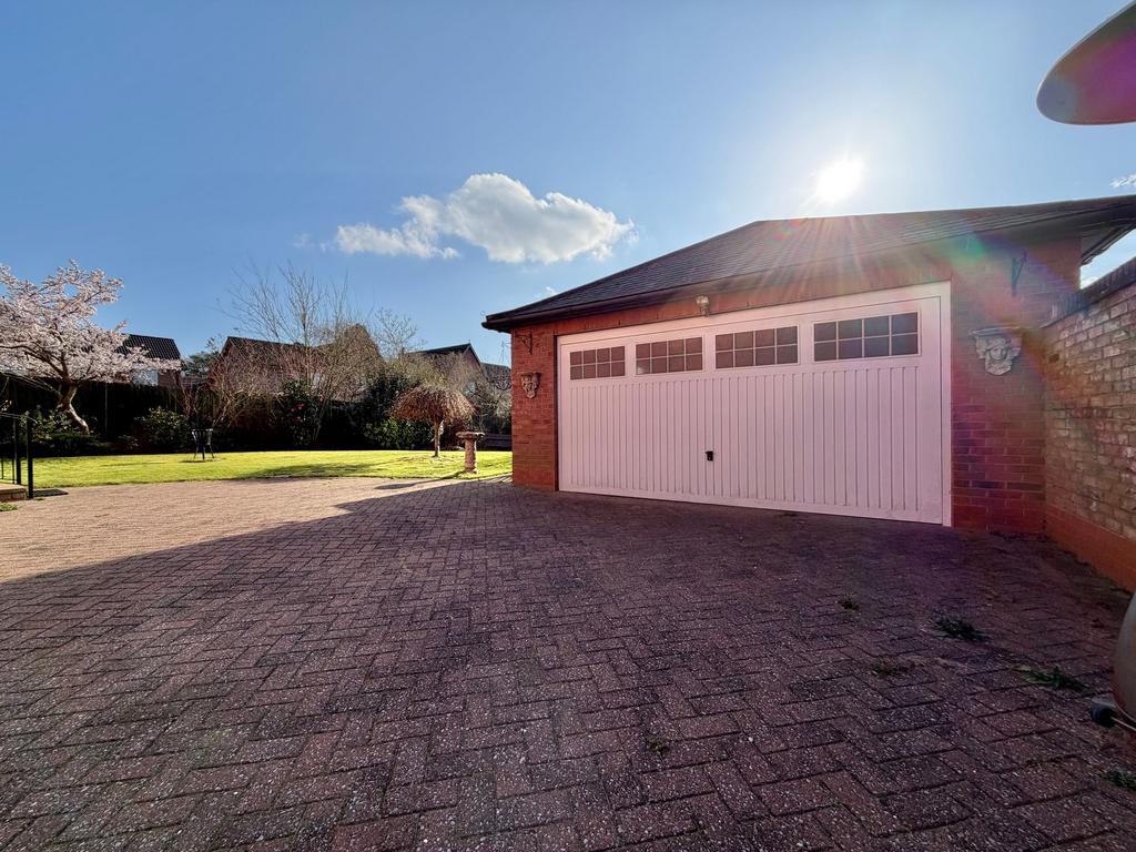 Double Garage