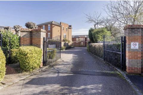 4 bedroom townhouse for sale, Rowan Mews, Tonbridge