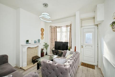 3 bedroom terraced house for sale, Deakins Road, Birmingham, B25