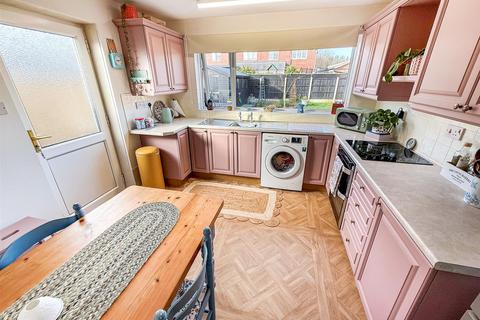 undefined, Ceiriog Close, Chirk, Wrexham