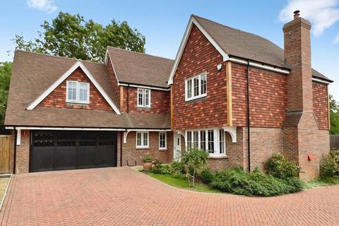 5 bedroom detached house for sale, BIDDENDEN