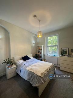 2 bedroom flat to rent, Fieldgate St, London, E1