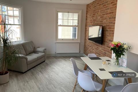 1 bedroom flat to rent, Market Street, Stourbridge, DY8