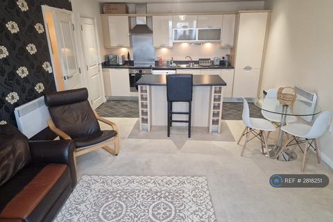 2 bedroom flat to rent, Union Road, Solihull, B91