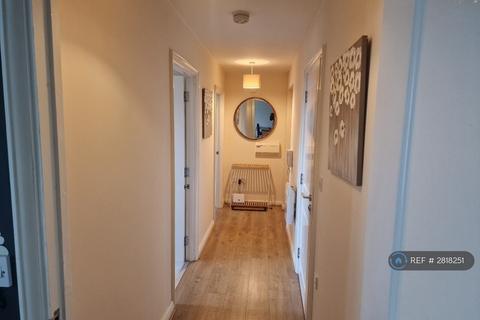 2 bedroom flat to rent, Union Road, Solihull, B91