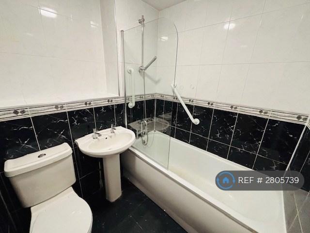 Upstairs Bathroom