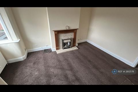 3 bedroom terraced house to rent, Bulkington Road, Bedworth, CV12