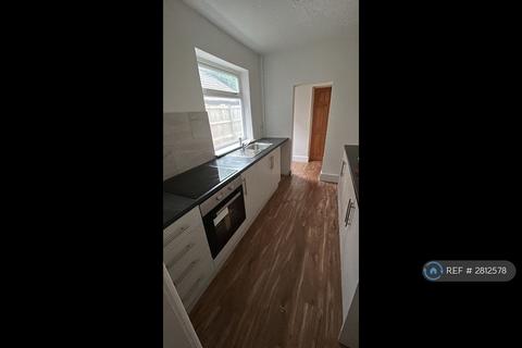 3 bedroom terraced house to rent, Bulkington Road, Bedworth, CV12