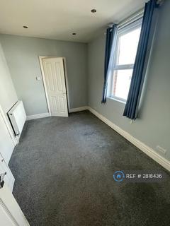 2 bedroom flat to rent, Bath St, Southport, PR9