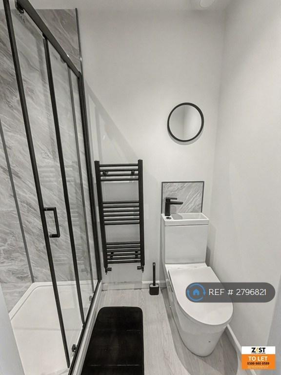 Ensuite 2