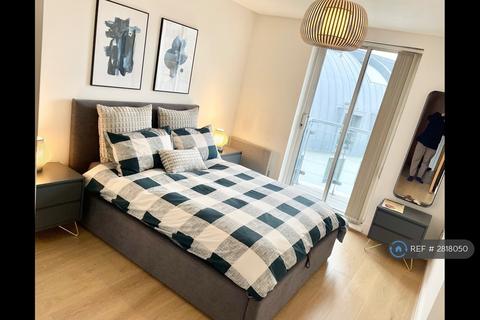 1 bedroom flat to rent, Angel Southside, London, EC1V