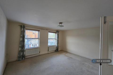 undefined, Peninsula Place, Crowthorne, RG45