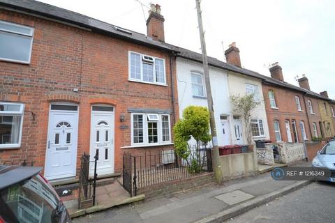 3 bedroom terraced house to rent, Francis Road, Reading, RG1